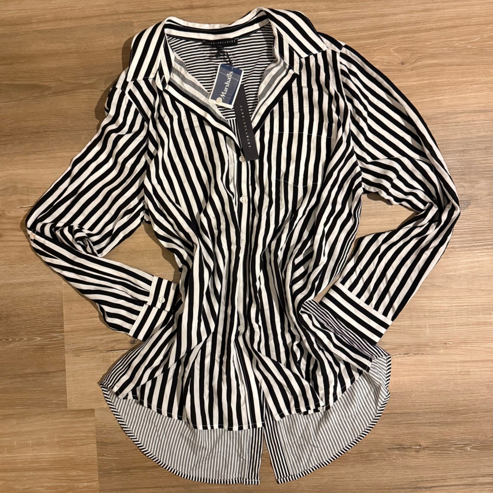 NWT Jane Delancey Women’s Striped Button Up Size XL